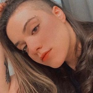 Meet your Posher, Bruna